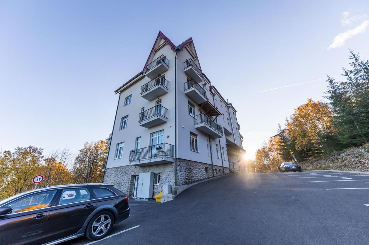 Vila Vlasta Apt. #401 Vysoké Tatry Eksteriør bilde